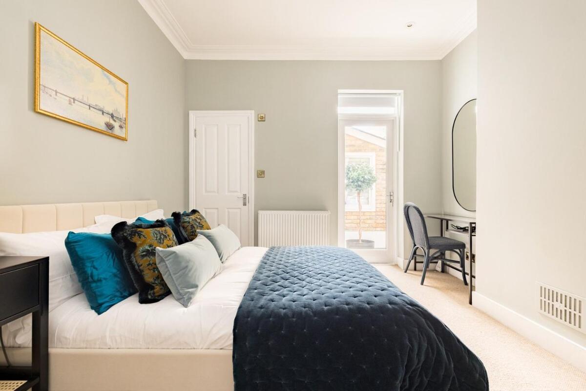 Casa vacanze Bright, Spotless Fulham With Private Garden *